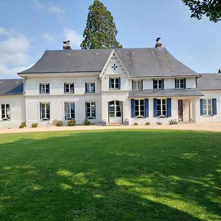 Manoir De L'As De Trefle Bed and Breakfast Isneauville Εξωτερικό φωτογραφία